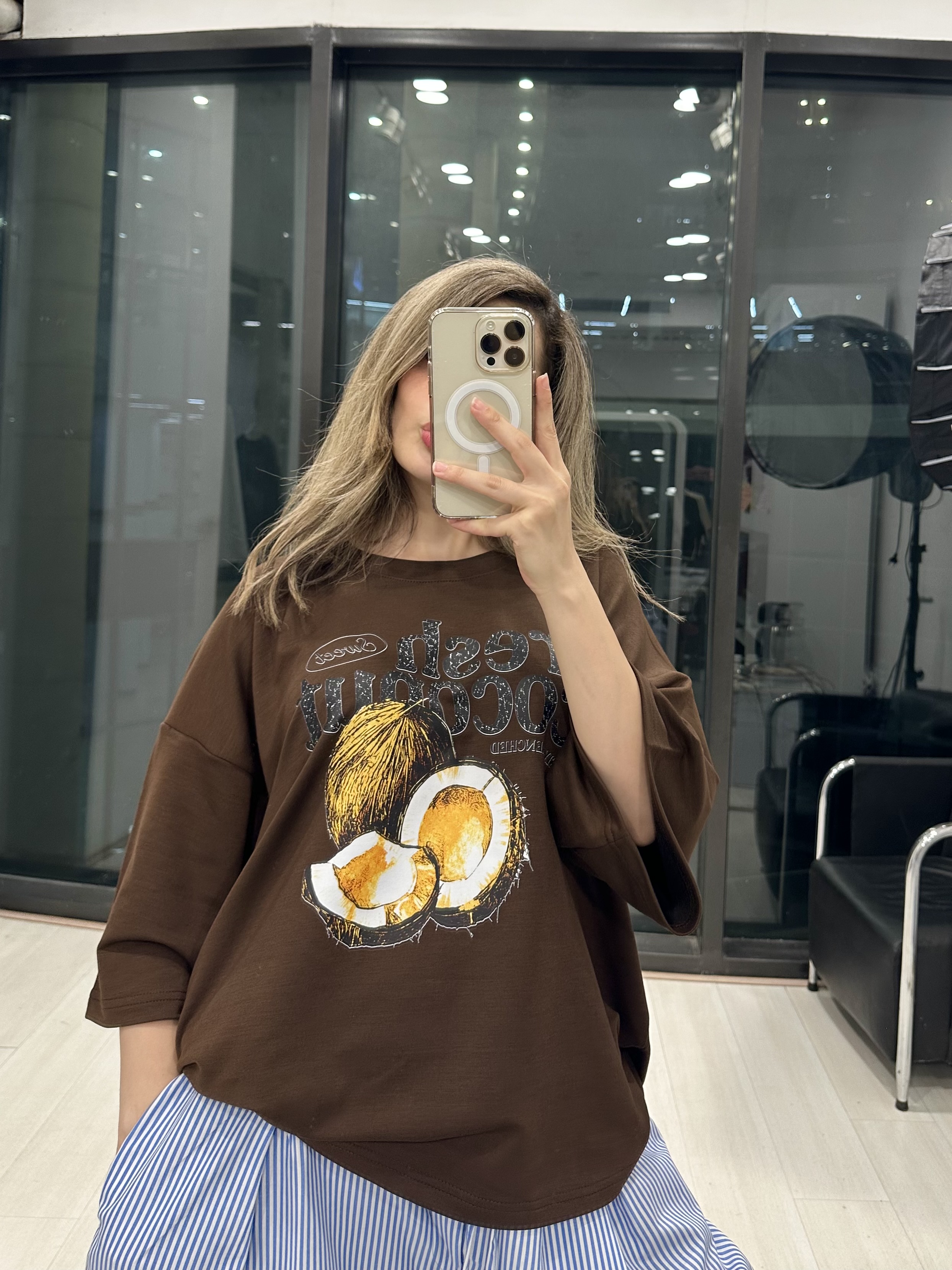 تیشرت باکسی قهوه ای نارگیل