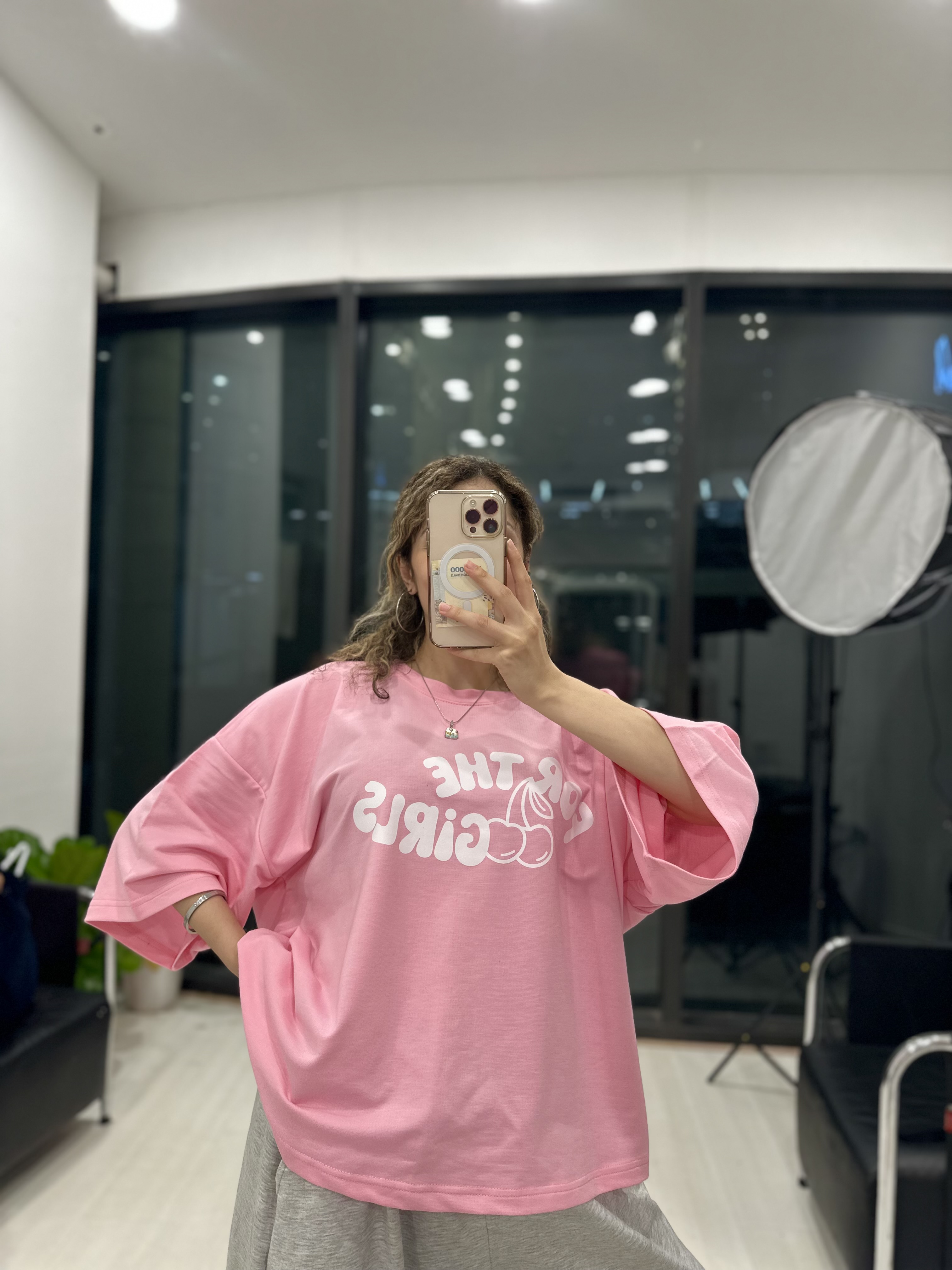 تیشرت باکسی صورتی گیلاس