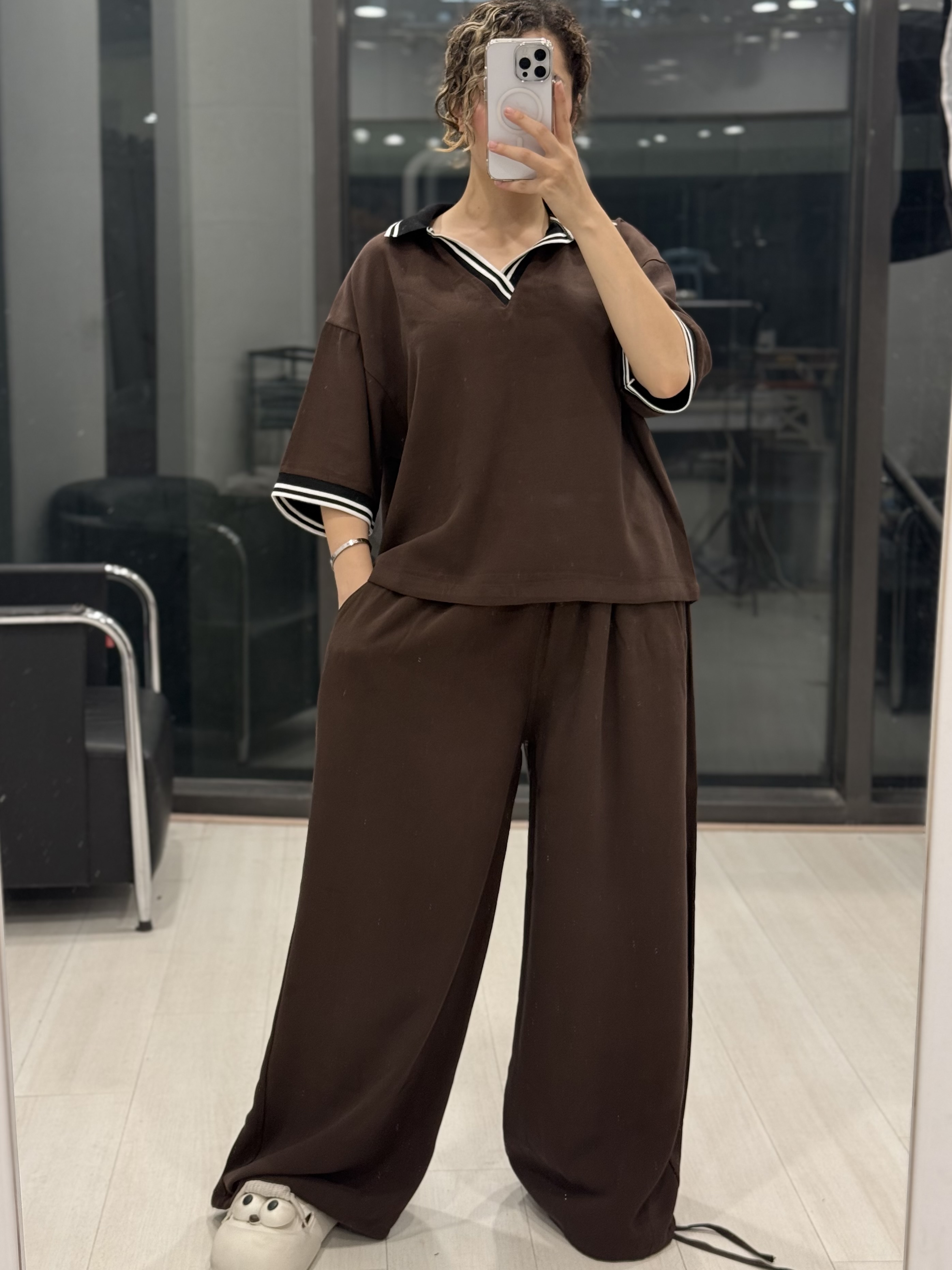 ست اسپرت سیلک قهوه ای