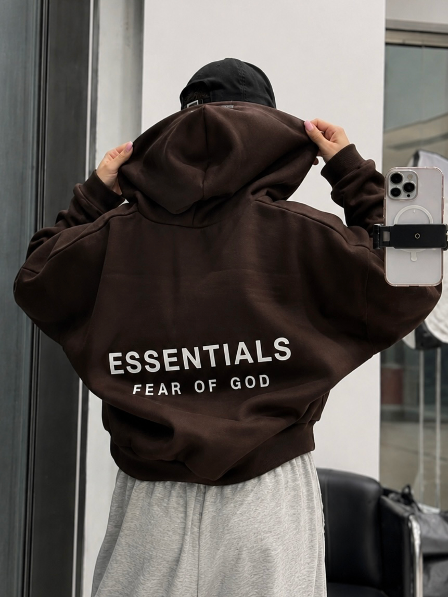 سویشرت قهوه ایessentials
